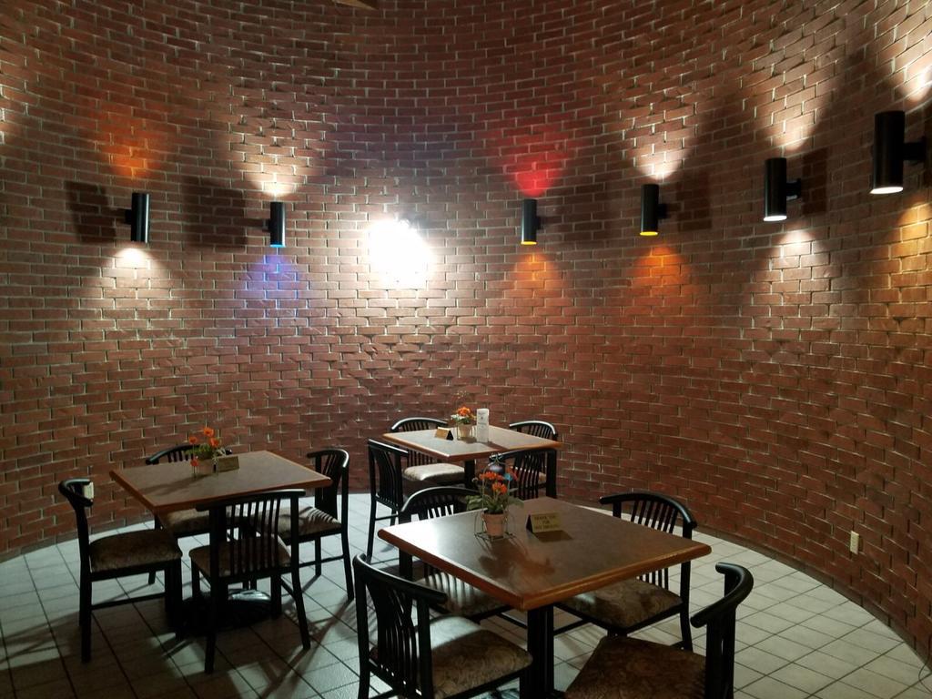 Apple Tree Inn Independence ภายนอก รูปภาพ