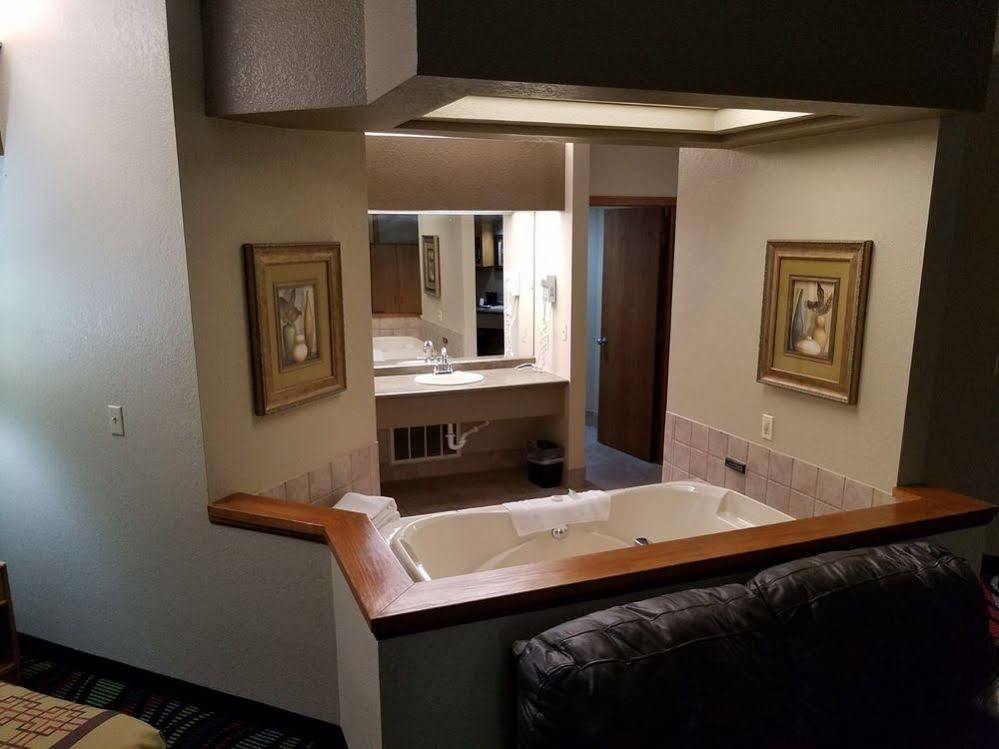 Apple Tree Inn Independence ภายนอก รูปภาพ